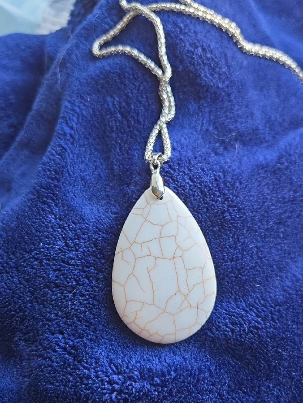White Crackle Teardrop Pendant Necklace with Silver-Tone Chain